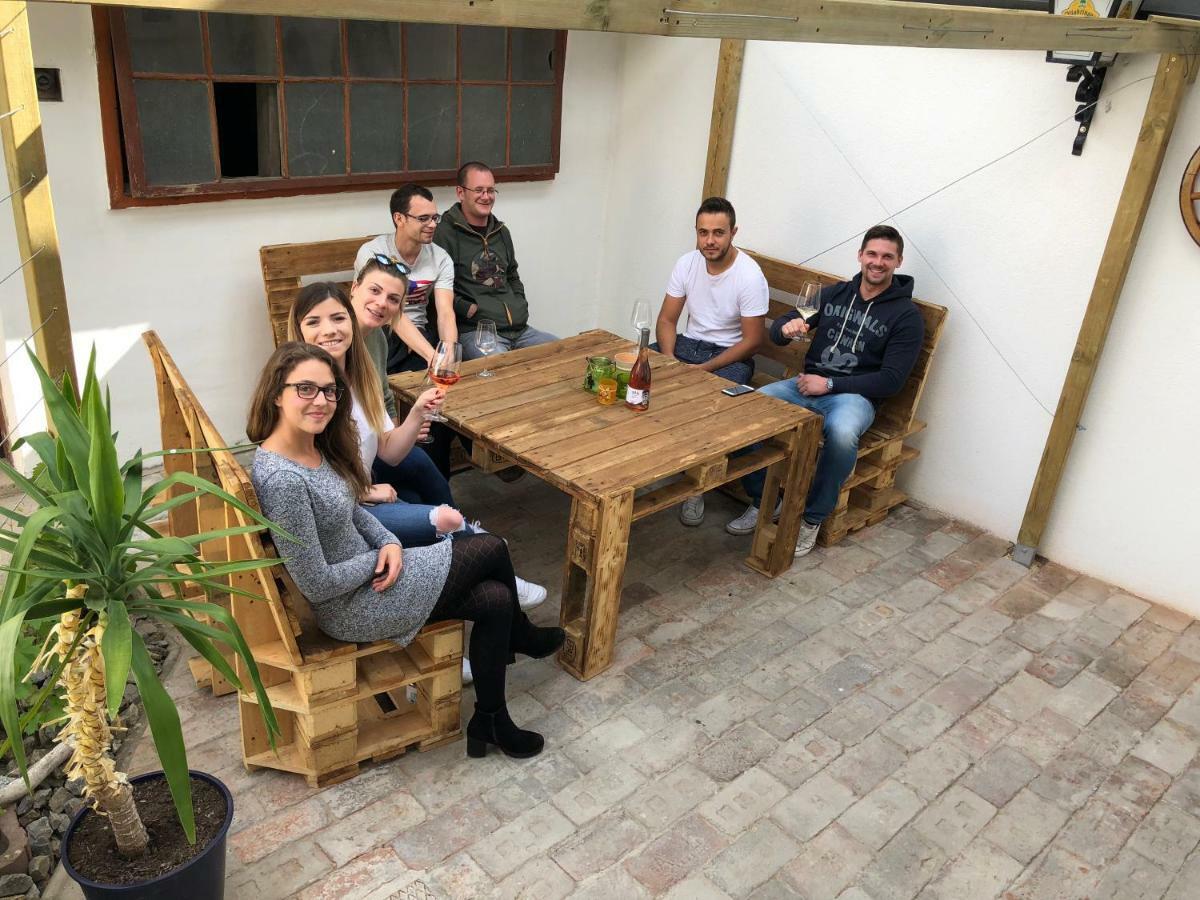 Riesling House Laa Apartment Laa an der Thaya Exterior photo